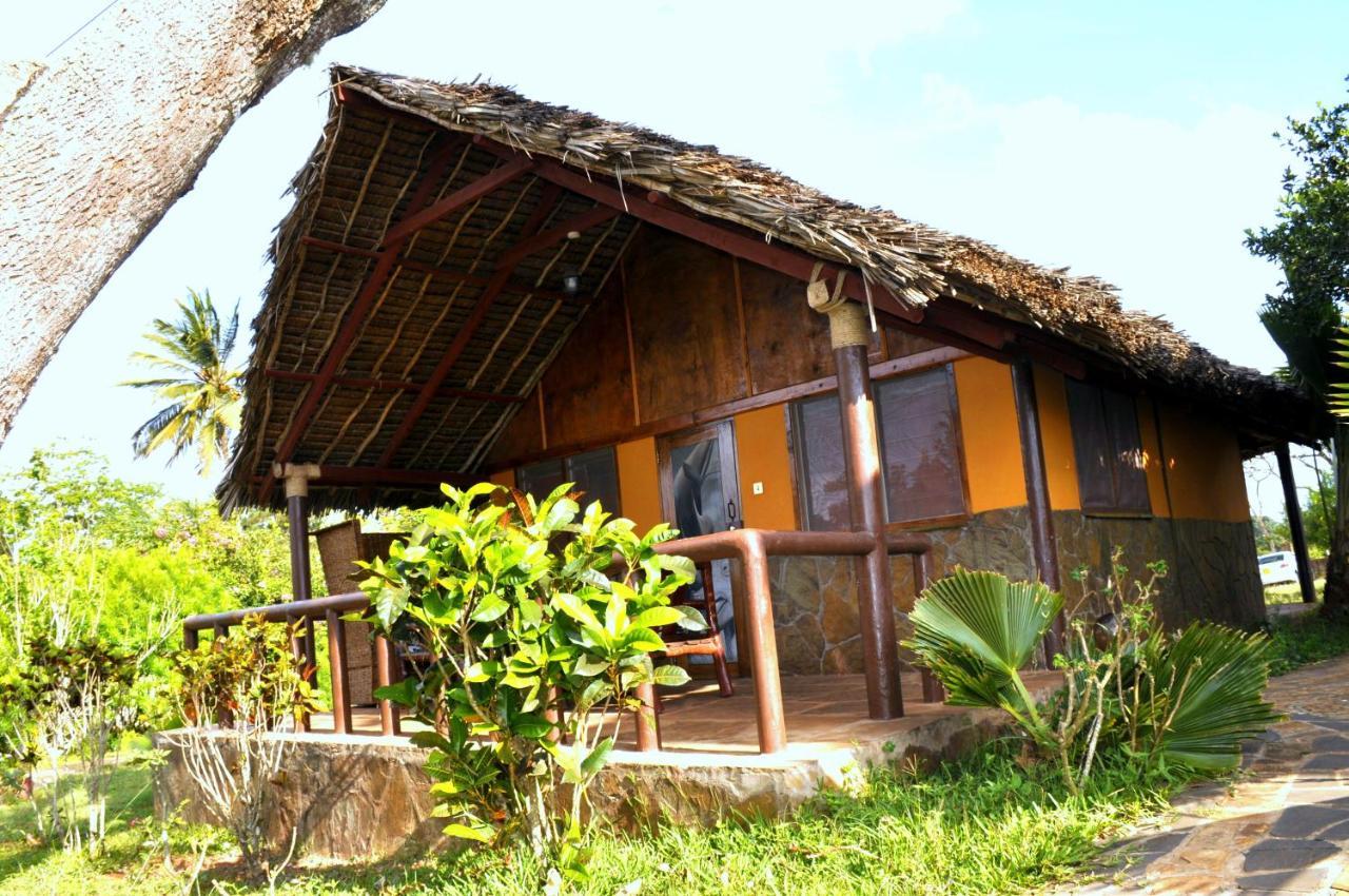 Shimba Hills Green Safari Lodge Kwale Εξωτερικό φωτογραφία