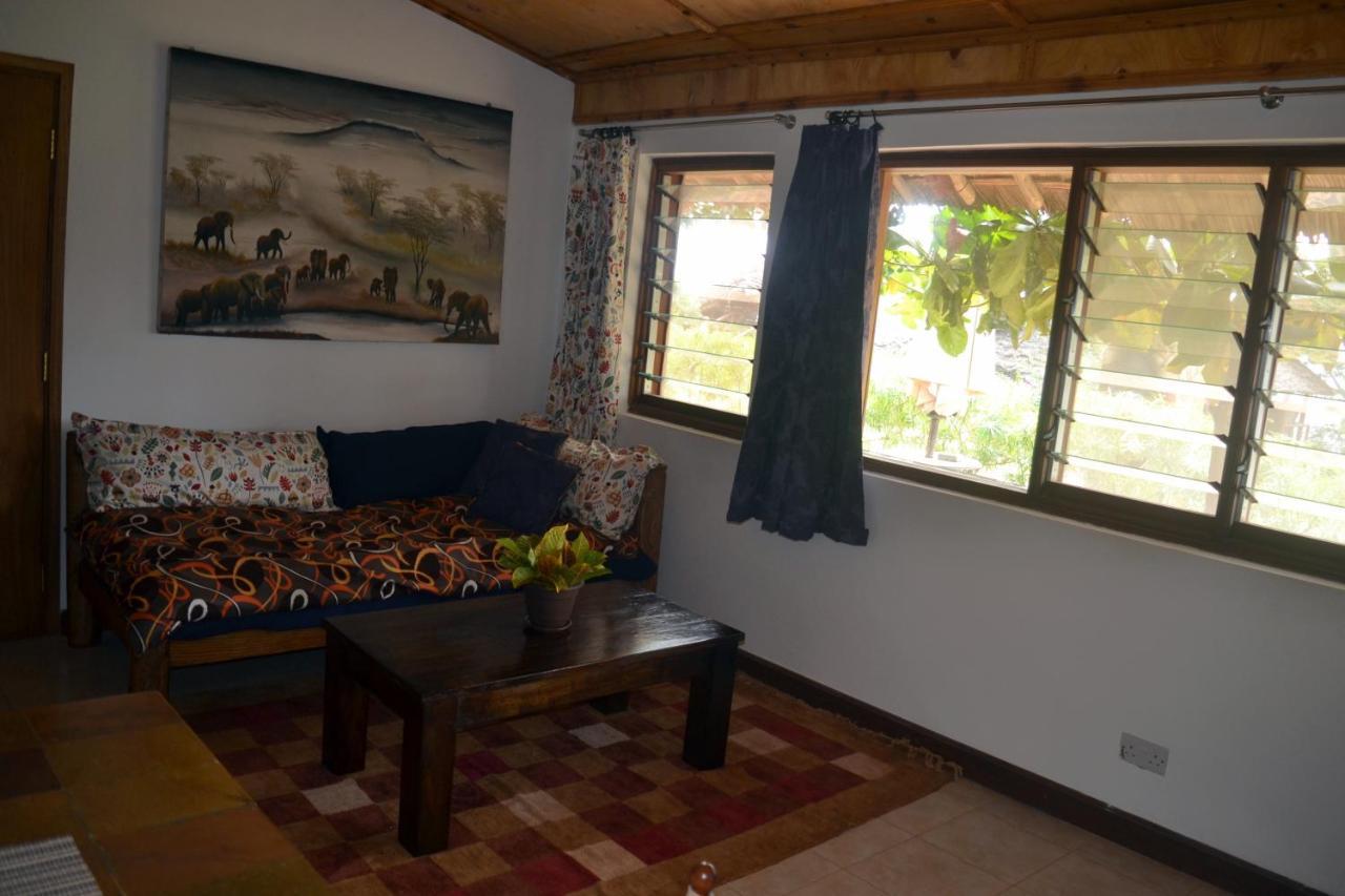 Shimba Hills Green Safari Lodge Kwale Εξωτερικό φωτογραφία